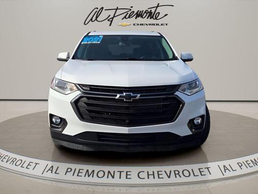 White 2021 Chevrolet Traverse RS