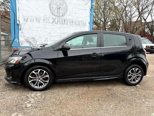 2020 Chevrolet Sonic LT Auto 5-Door