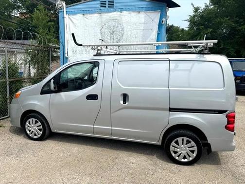 2021 Nissan NV200 SV