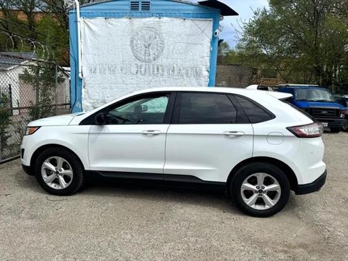 2015 Ford Edge SE