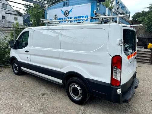 2017 Ford Transit-150 Base