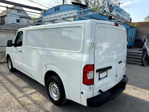 2017 Nissan NV Cargo NV1500 SV V6