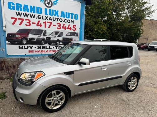 2010 Kia Soul +