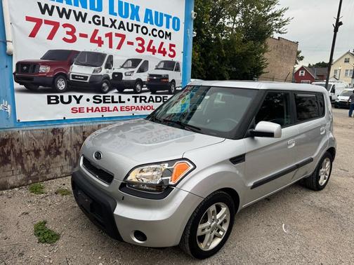 2010 Kia Soul +