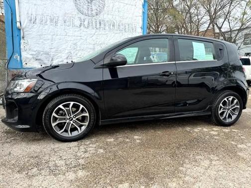2019 Chevrolet Sonic LT