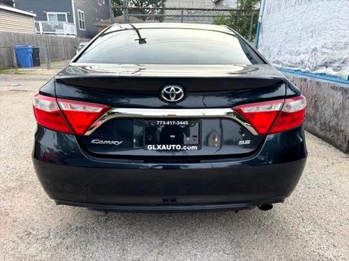 2017 Toyota Camry SE