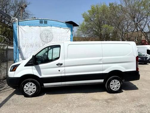 2019 Ford Transit-250 Base