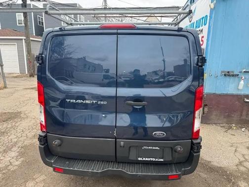 2017 Ford Transit-250 Base