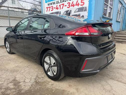 2021 Hyundai IONIQ Hybrid Blue