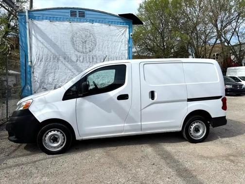 2018 Nissan NV200 SV