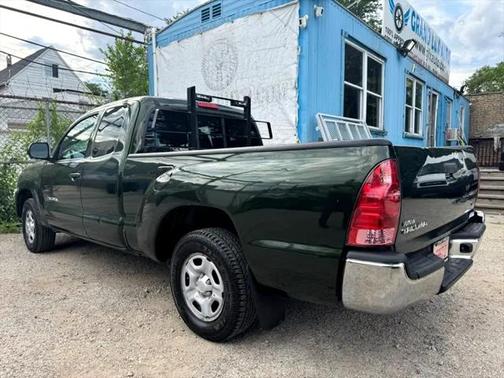 2014 Toyota Tacoma Base