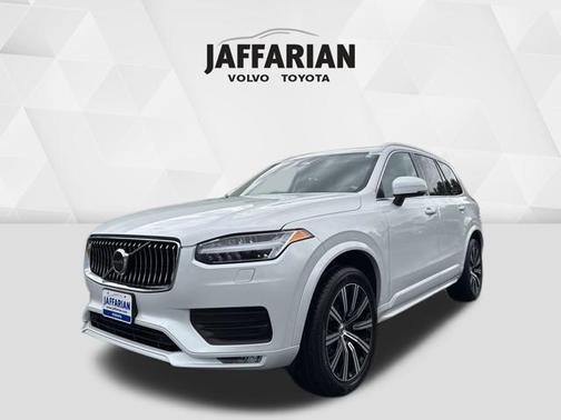 2023 Volvo XC90 B5 Core