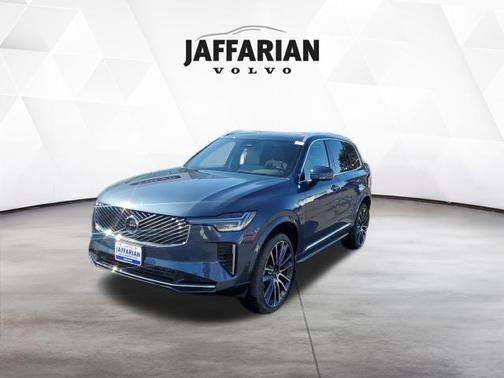 Denim Blue Metallic 2026 Volvo XC90 B6 Plus 7-Seater