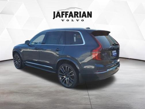 Denim Blue Metallic 2026 Volvo XC90 B6 Plus 7-Seater