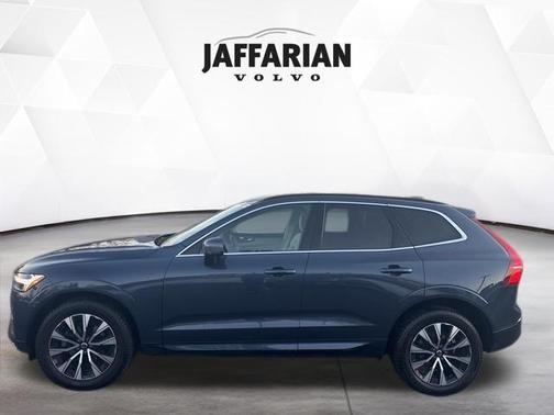 2023 Volvo XC60 B5 Core