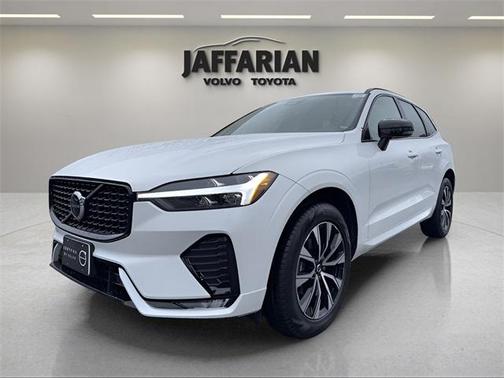 2024 Volvo XC60 B5 Core
