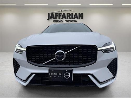 2024 Volvo XC60 B5 Core