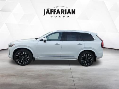 2026 Volvo XC90 B6 Ultra 7-Seater