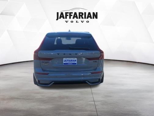 Vapour Grey Metallic 2026 Volvo XC60 Plug-In Hybrid Black Edition Ultra, T8 AWD Electric/Gasoline, Dark