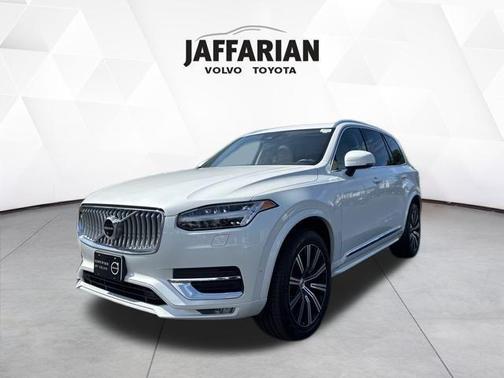 2024 Volvo XC90 B6 Plus Bright Theme 6-Seater