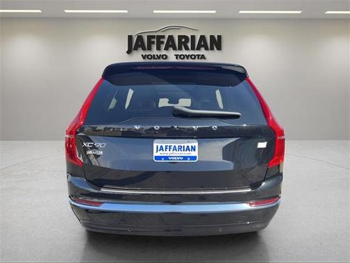 2024 Volvo XC90 Recharge Plug-In Hybrid T8 Ultimate 6-Seater