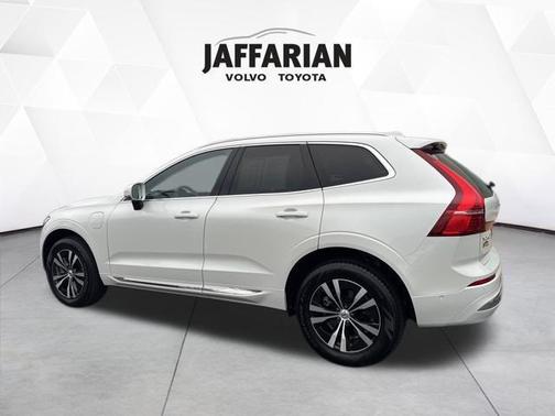2022 Volvo XC60 Recharge Plug-In Hybrid T8 Inscription Expression Extended Range