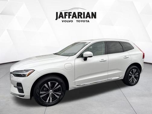 2022 Volvo XC60 Recharge Plug-In Hybrid T8 Inscription Expression Extended Range