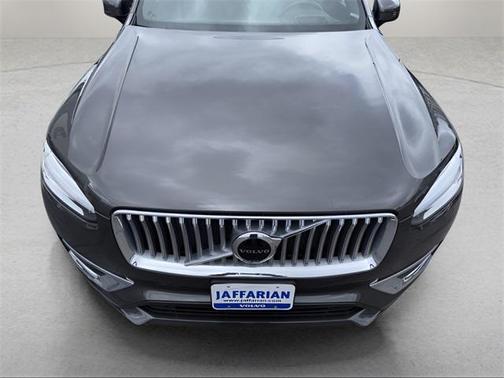2024 Volvo XC90 B6 Ultimate Bright Theme 7-Seater