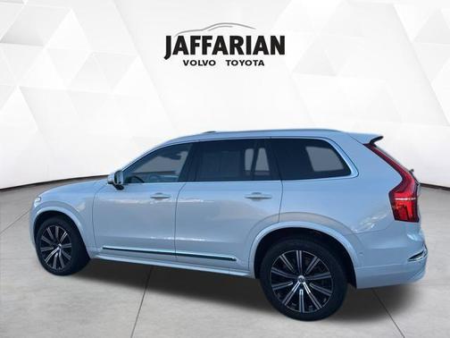 2023 Volvo XC90 B6 Plus 7-Seater