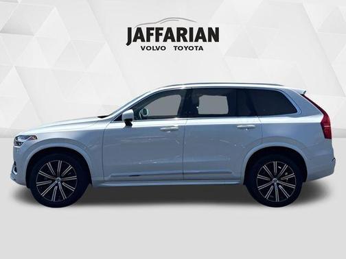 2023 Volvo XC90 B6 Plus 7-Seater