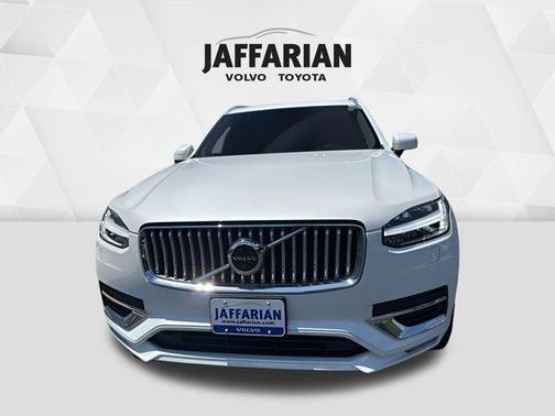 2023 Volvo XC90 B6 Plus 7-Seater