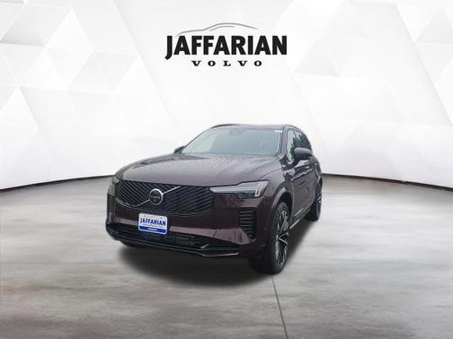 Red Metallic 2026 Volvo XC90 Plug-In Hybrid T8 Ultra