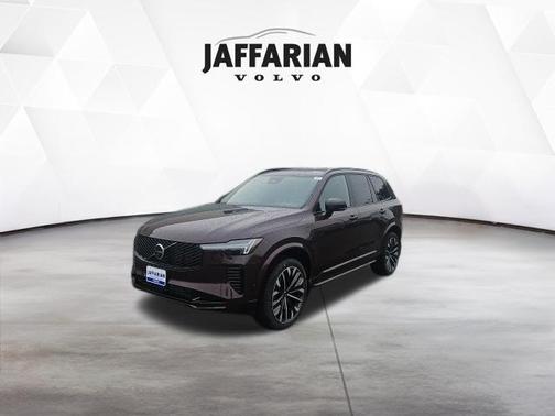Red Metallic 2026 Volvo XC90 Plug-In Hybrid T8 Ultra