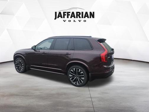 Red Metallic 2026 Volvo XC90 Plug-In Hybrid T8 Ultra