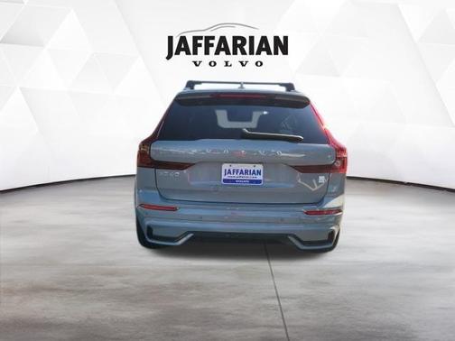 2026 Volvo XC60 Plug-In Hybrid T8 Polestar Engineered