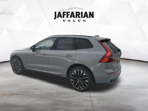 Gray Metallic 2026 Volvo XC60 B5 Ultra