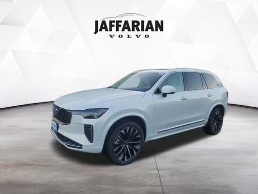 2026 Volvo XC90 B6 Ultra 7-Seater