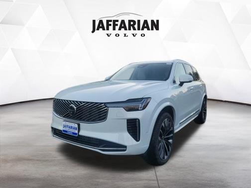 2026 Volvo XC90 B6 Ultra 7-Seater