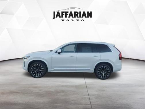 2026 Volvo XC90 B6 Ultra 7-Seater