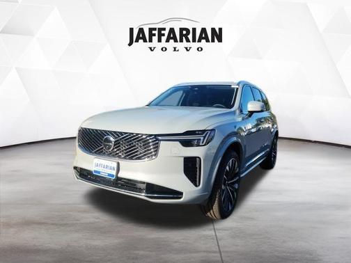 2026 Volvo XC90 B6 Ultra 7-Seater