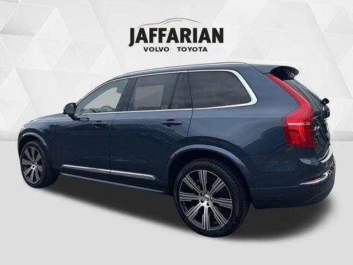 2024 Volvo XC90 B6 Plus Bright Theme 7-Seater