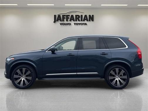 2024 Volvo XC90 B6 Plus Bright Theme 7-Seater