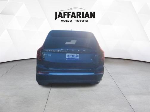 2026 Volvo XC90 B6 Ultra 6-Seater