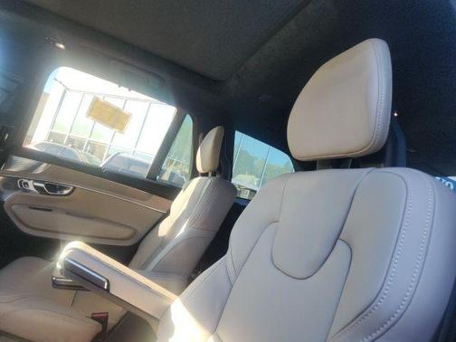2026 Volvo XC90 B6 Ultra 6-Seater