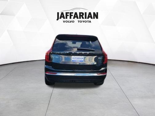 2026 Volvo XC90 B6 Ultra 7-Seater