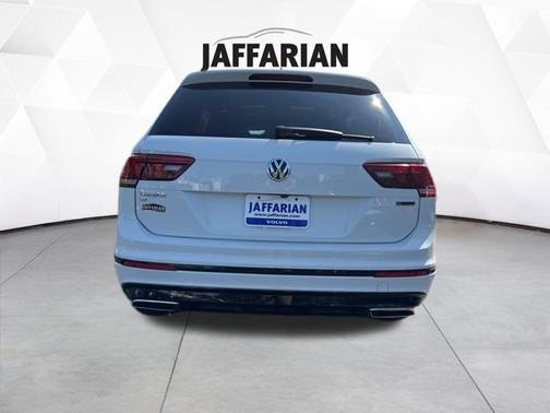 2021 Volkswagen Tiguan 2.0T SE R-Line Black