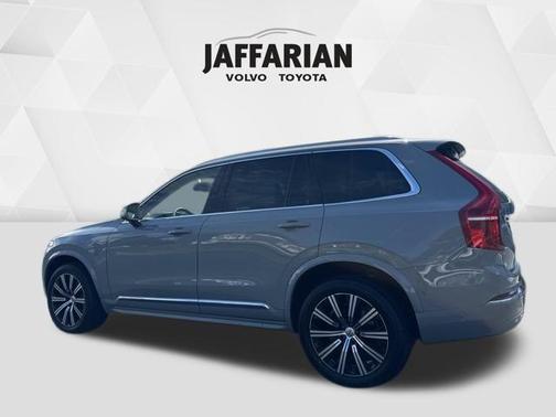 2024 Volvo XC90 B6 Plus Bright Theme 7-Seater