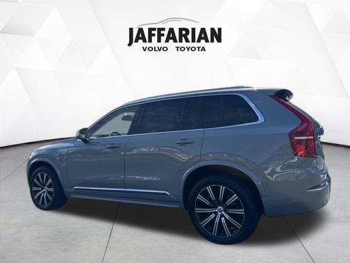 2024 Volvo XC90 B6 Plus Bright Theme 7-Seater