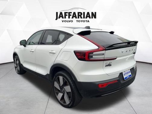 2023 Volvo C40 Recharge Pure Electric Twin Plus