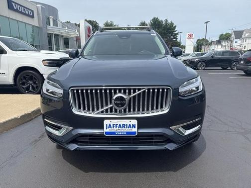 2023 Volvo XC90 Recharge Plug-In Hybrid T8 Plus Bright Theme 7 Passenger